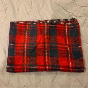Abercrombie Reversible Plaid Blanket Scarf